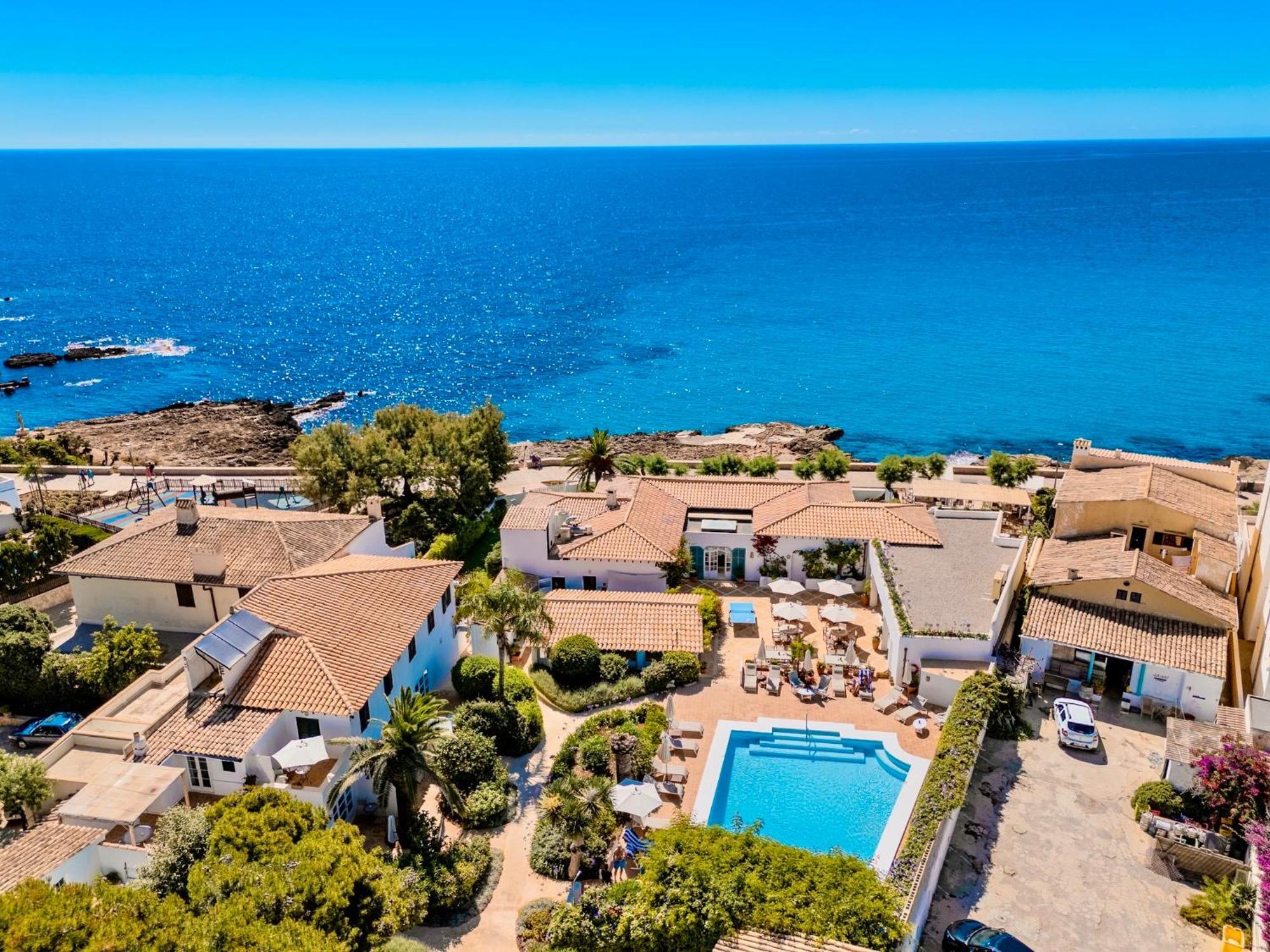 The Sea Club Bed & Breakfast Cala Ratjada  Bagian luar foto