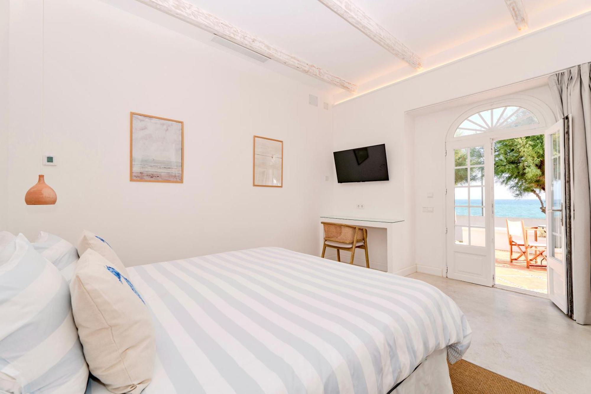 The Sea Club Bed & Breakfast Cala Ratjada  Bagian luar foto