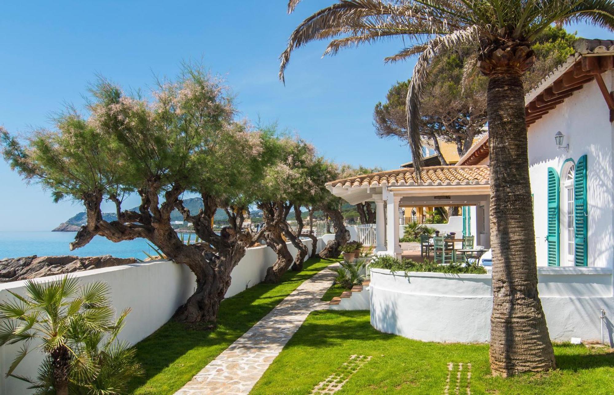 The Sea Club Bed & Breakfast Cala Ratjada  Bagian luar foto
