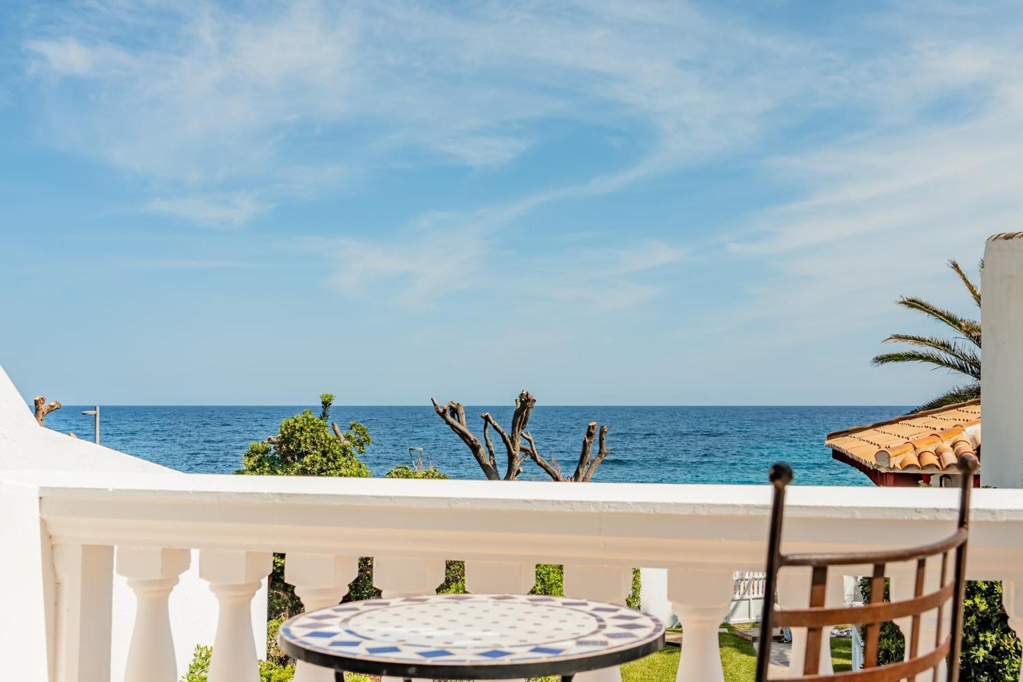 The Sea Club Bed & Breakfast Cala Ratjada  Bagian luar foto